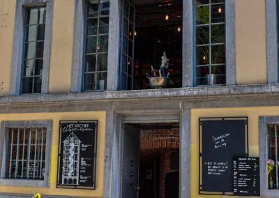 The Archive Antwerp wine bar